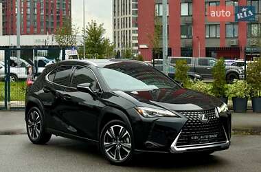 Внедорожник / Кроссовер Lexus UX 2020 в 