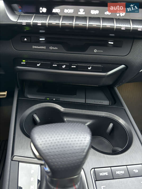 Внедорожник / Кроссовер Lexus UX 2020 в Днепре фото 27 Внедорожник / Кроссовер Lexus UX 2020 в Днепре