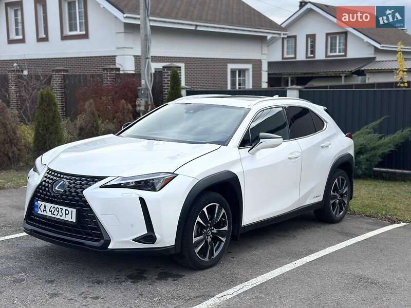 Позашляховик / Кросовер Lexus UX 2020 в Києві фото 2 Позашляховик / Кросовер Lexus UX 2020 в Києві