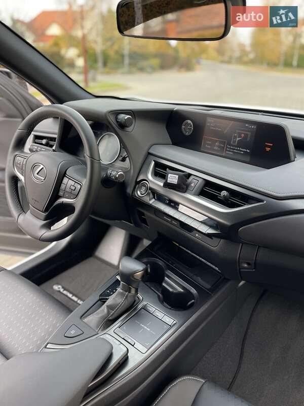 Внедорожник / Кроссовер Lexus UX 2021 в Одессе фото 23 Внедорожник / Кроссовер Lexus UX 2021 в Одессе