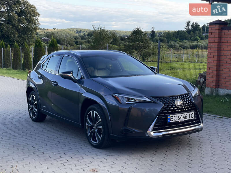 Позашляховик / Кросовер Lexus UX 2022 в Львові