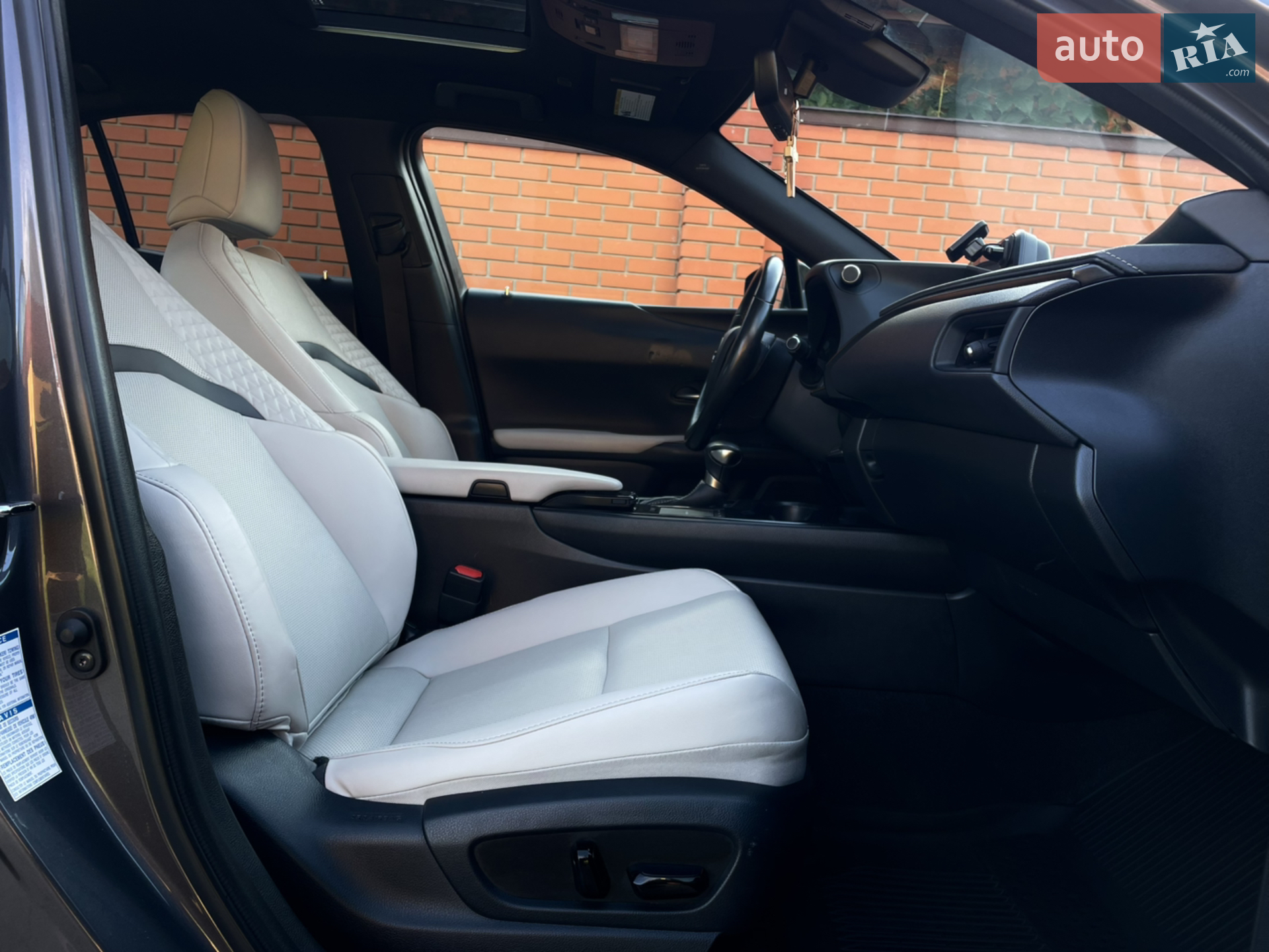 2022 Lexus UX - мініатюра 26
