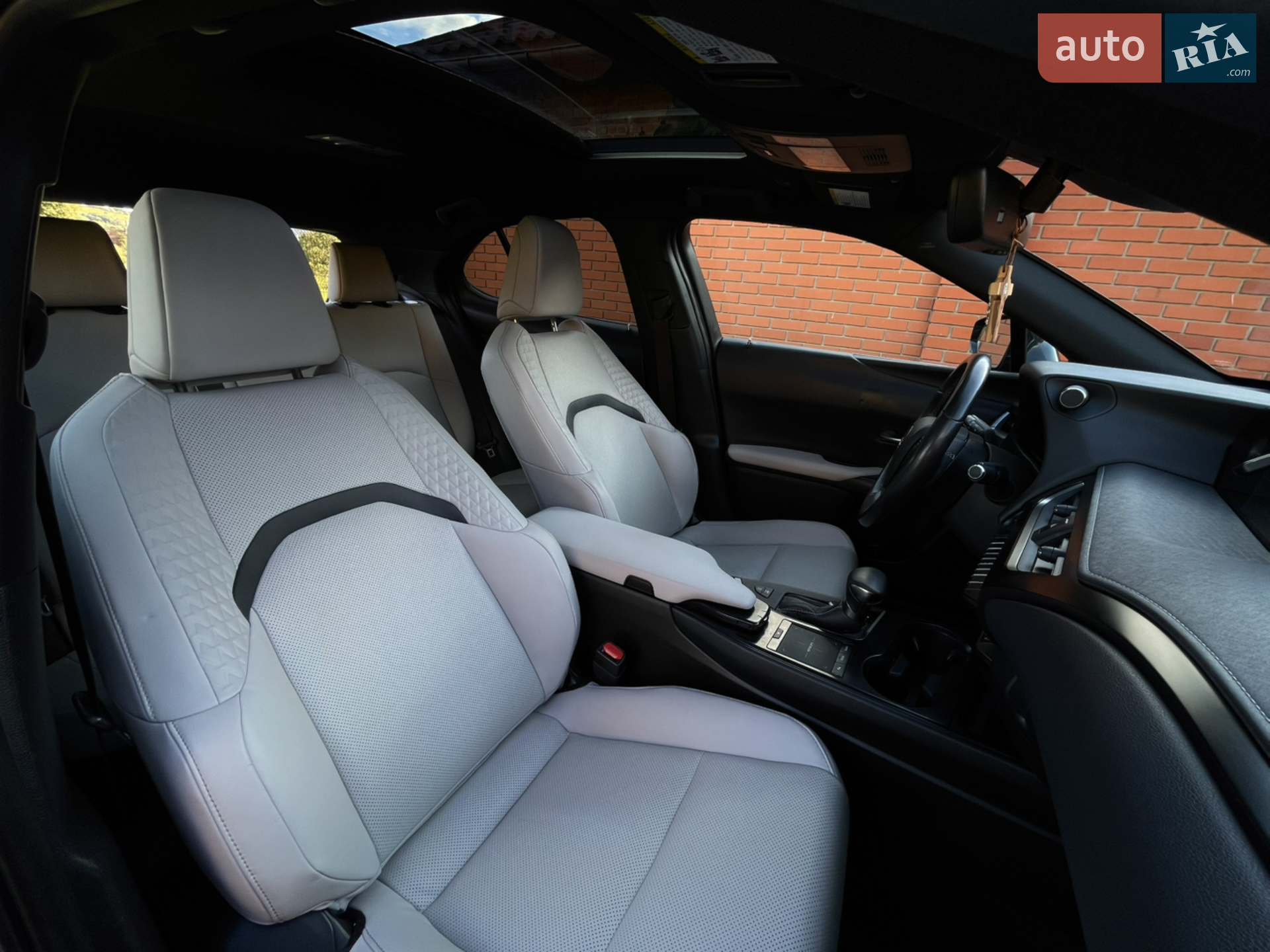 2022 Lexus UX - мініатюра 27