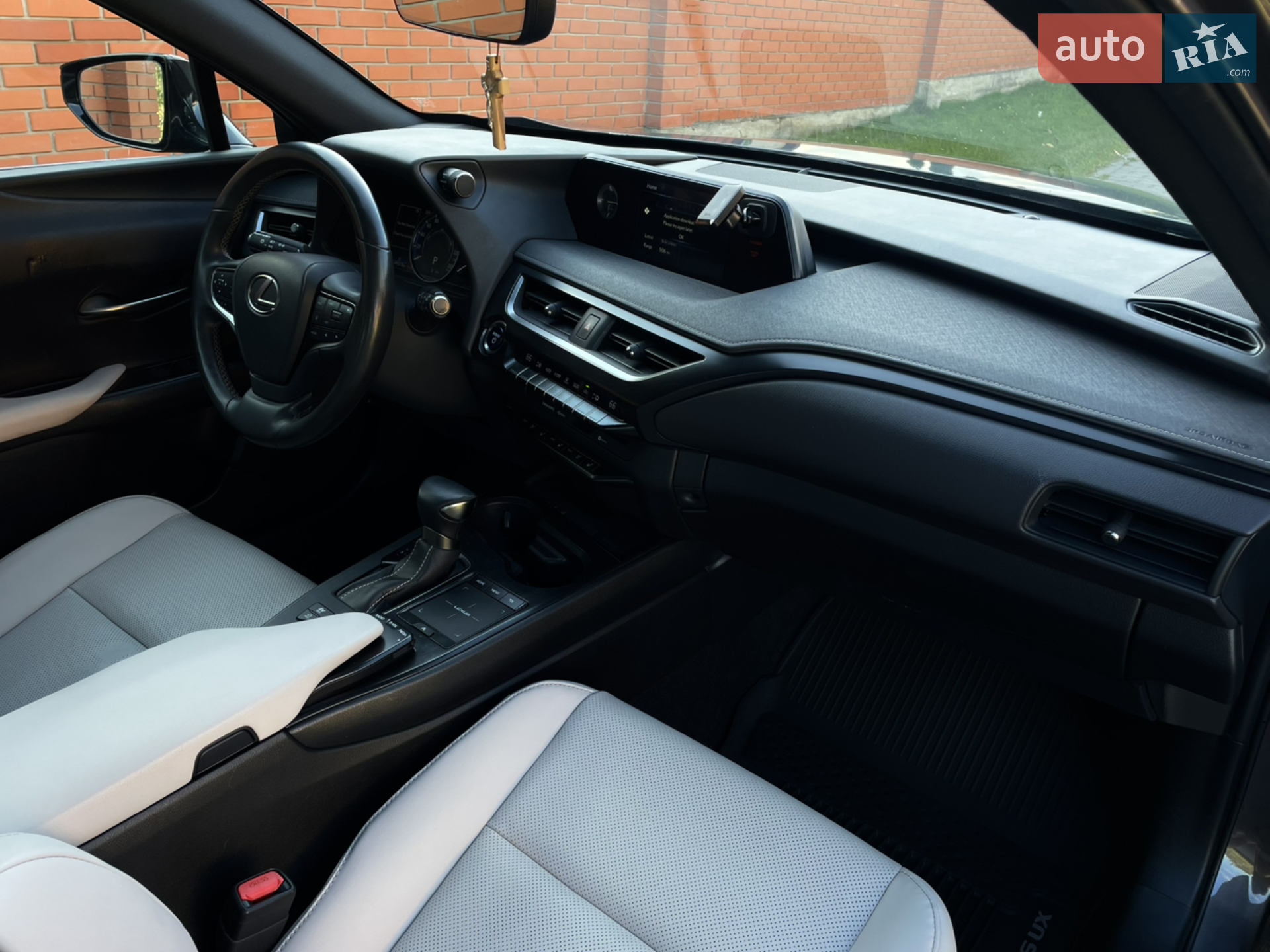 2022 Lexus UX - мініатюра 25