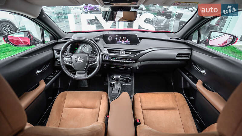 Позашляховик / Кросовер Lexus UX 2019 в Львові фото 8 Позашляховик / Кросовер Lexus UX 2019 в Львові
