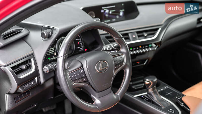 Позашляховик / Кросовер Lexus UX 2019 в Львові фото 18 Позашляховик / Кросовер Lexus UX 2019 в Львові