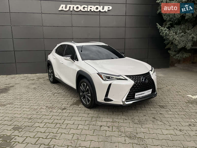 Внедорожник / Кроссовер Lexus UX 2020 в Одессе