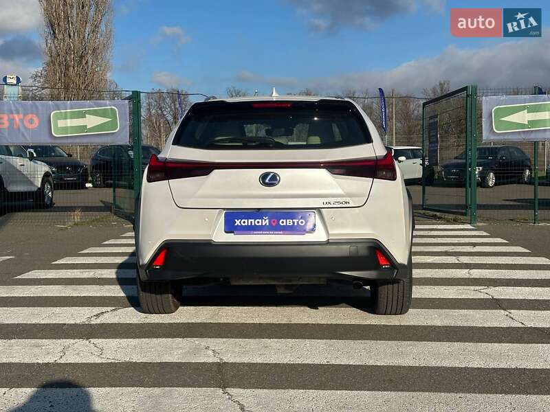 Внедорожник / Кроссовер Lexus UX 2020 в Одессе