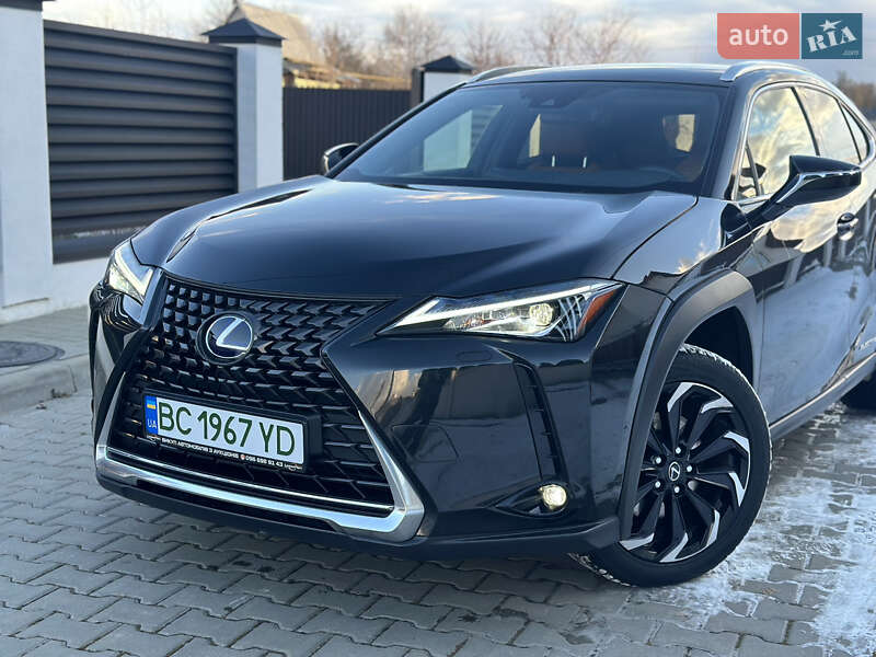 Позашляховик / Кросовер Lexus UX 2021 в Дрогобичі