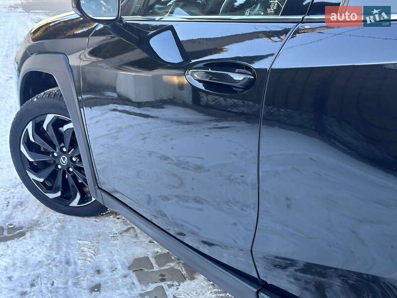 Позашляховик / Кросовер Lexus UX 2021 в Дрогобичі