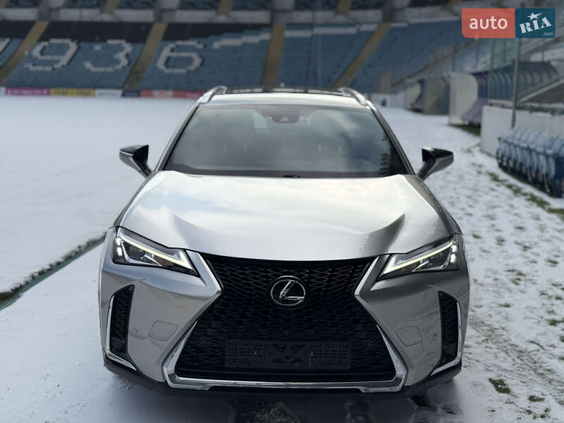 Позашляховик / Кросовер Lexus UX 2019 в Одесі фото 9 Позашляховик / Кросовер Lexus UX 2019 в Одесі