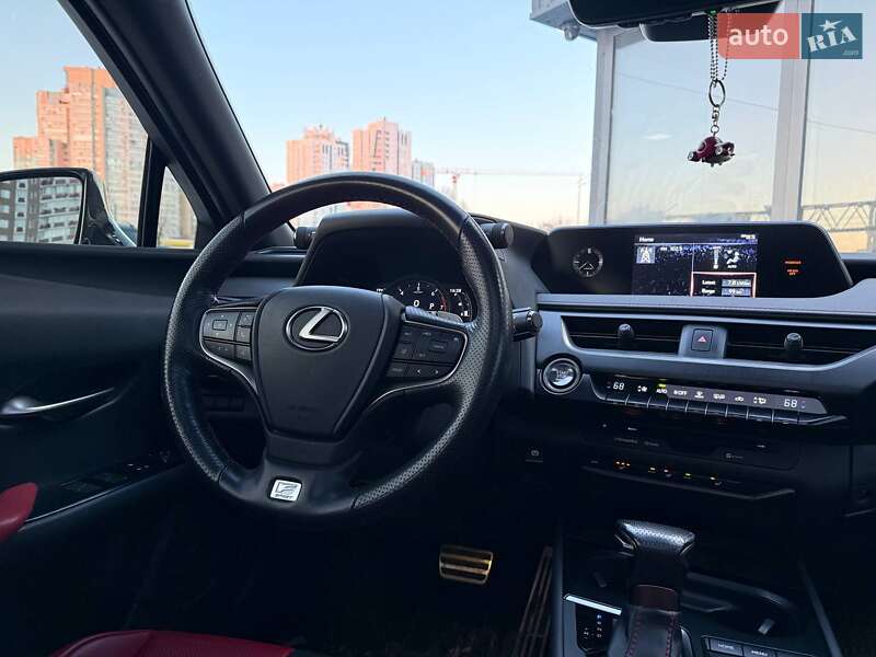 Внедорожник / Кроссовер Lexus UX 2018 в Киеве фото 18 Внедорожник / Кроссовер Lexus UX 2018 в Киеве