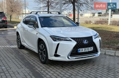 Позашляховик / Кросовер Lexus UX 2019 в Києві