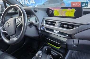 Позашляховик / Кросовер Lexus UX 2021 в Житомирі