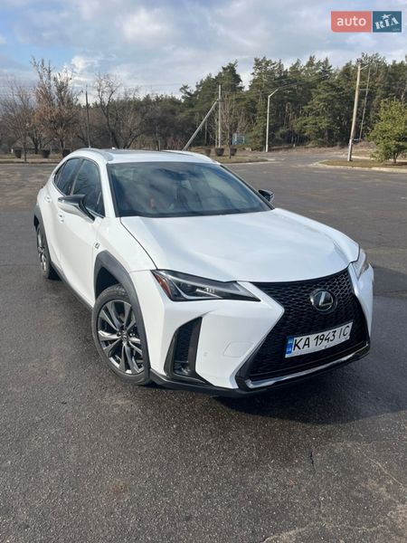 Внедорожник / Кроссовер Lexus UX 2018 в Кременчуге