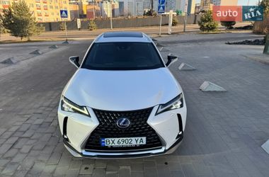 Внедорожник / Кроссовер Lexus UX 2022 в Хмельницком