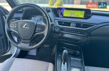 Внедорожник / Кроссовер Lexus UX 2022 в Хмельницком