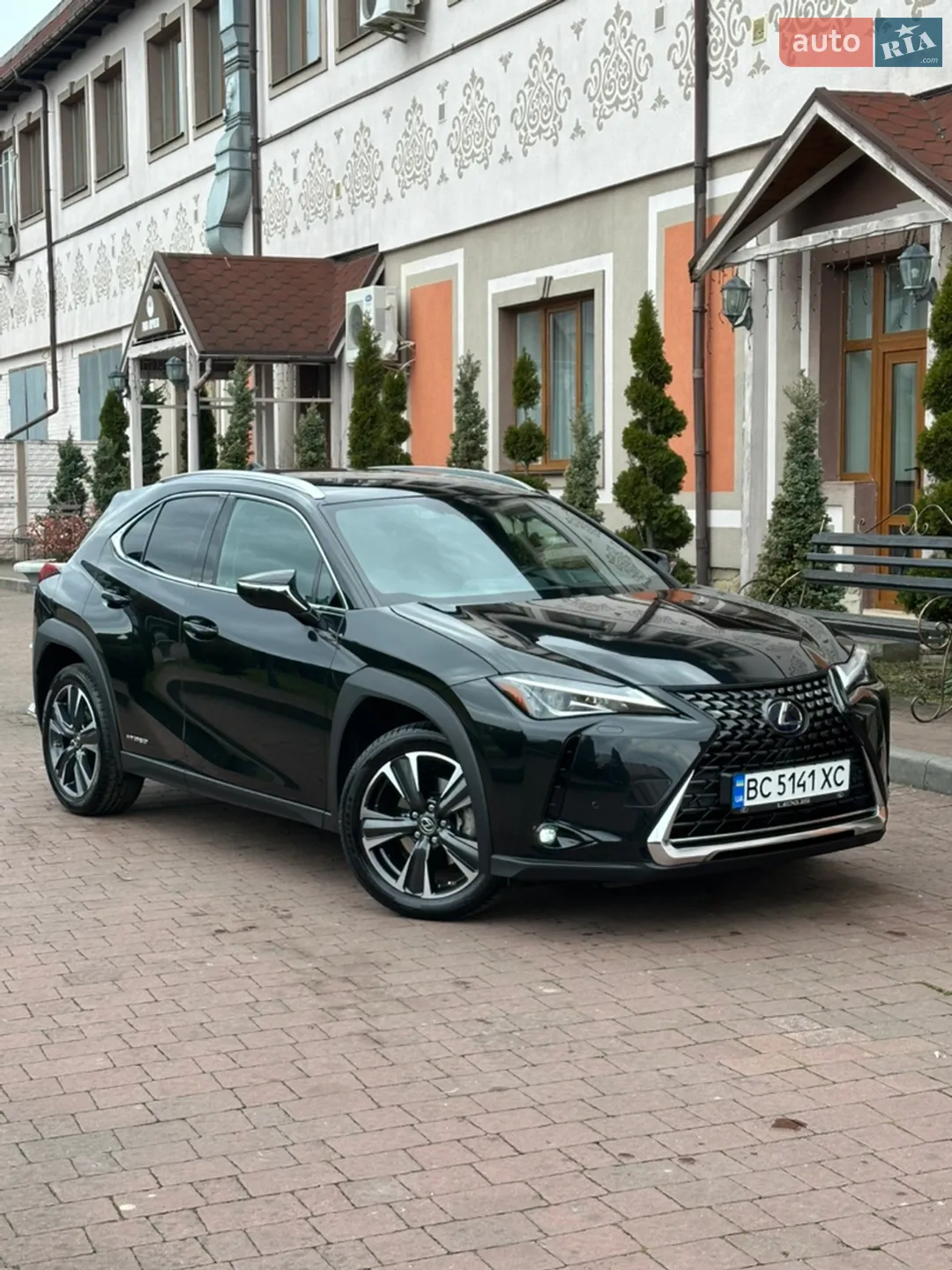 2021 Lexus UX - мініатюра 3