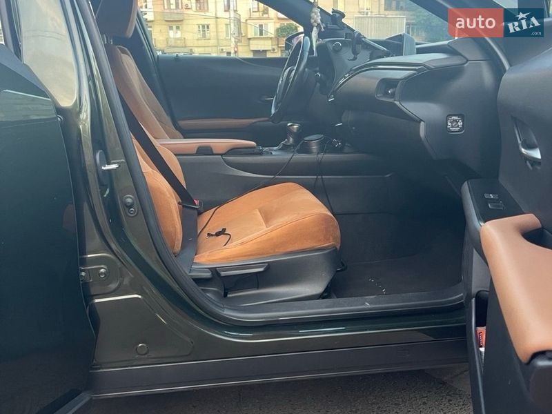 Внедорожник / Кроссовер Lexus UX 2020 в Одессе фото 8 Внедорожник / Кроссовер Lexus UX 2020 в Одессе