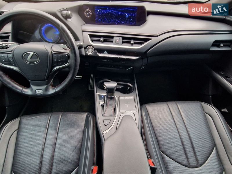 Внедорожник / Кроссовер Lexus UX 2019 в Умани
