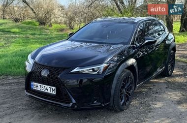 Позашляховик / Кросовер Lexus UX 2018 в Чорноморську