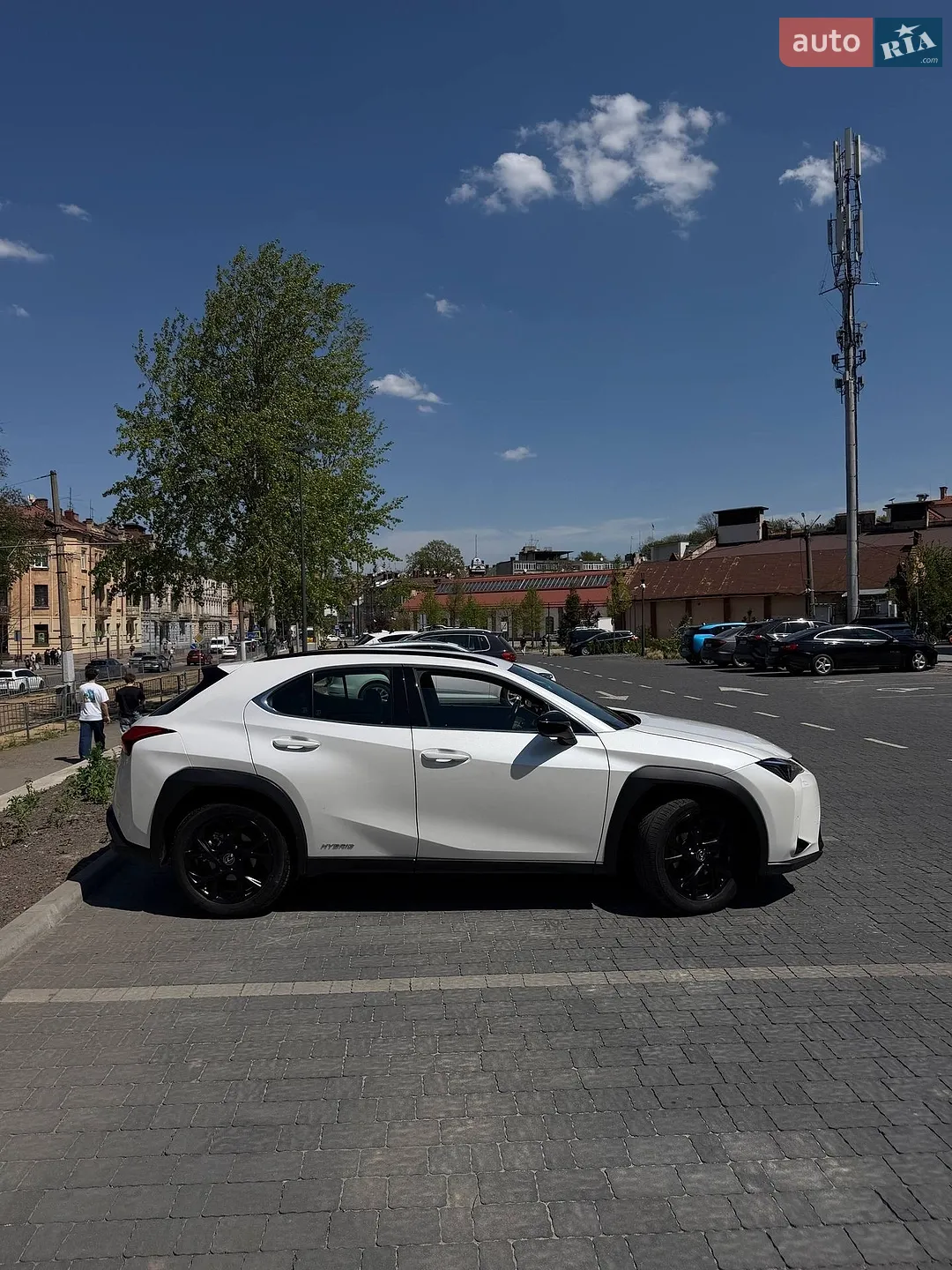 2021 Lexus UX - мініатюра 2