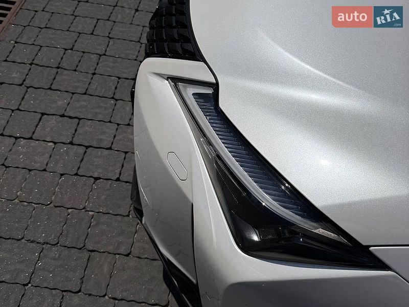 Внедорожник / Кроссовер Lexus UX 2021 в Львове