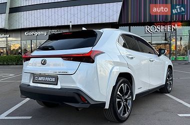 Внедорожник / Кроссовер Lexus UX 2022 в Киеве
