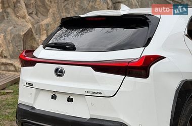Внедорожник / Кроссовер Lexus UX 2021 в Запорожье