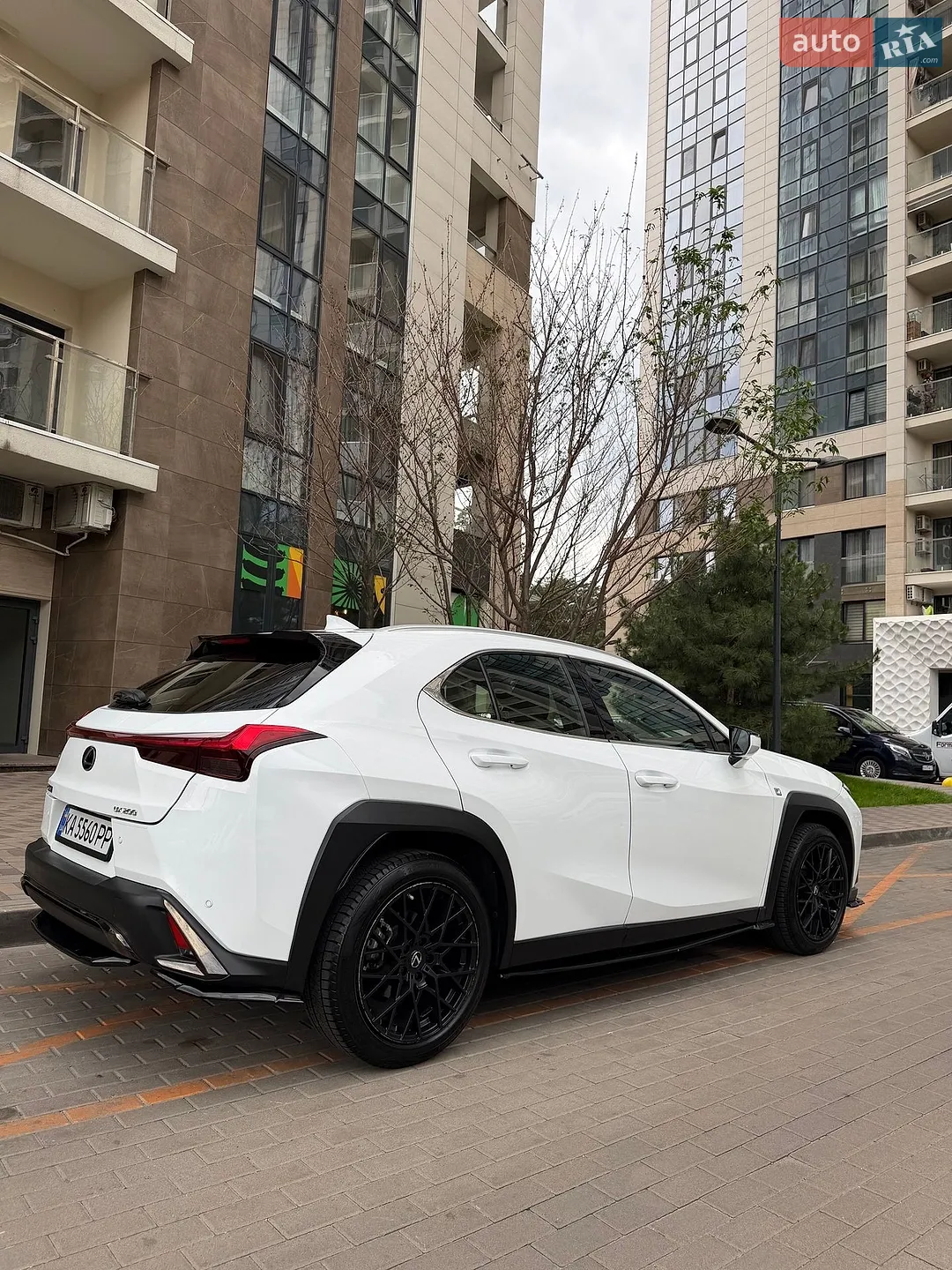 2018 Lexus UX - мініатюра 10