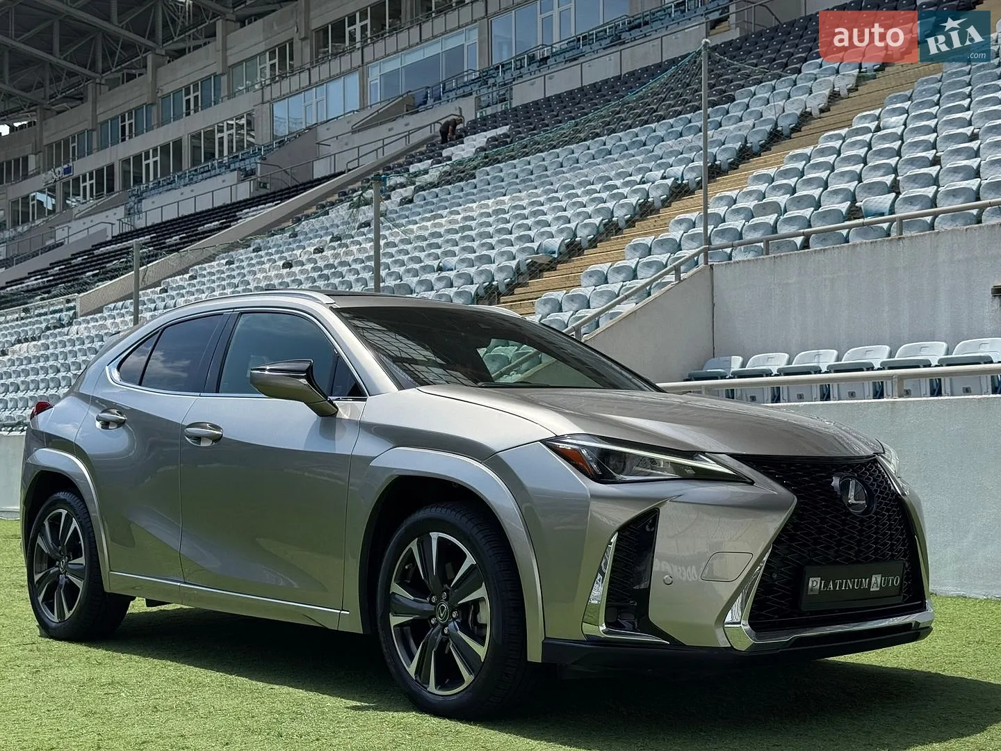 2019 Lexus UX - мініатюра 8
