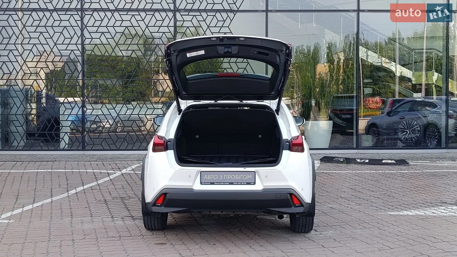 2019 Lexus UX - мініатюра 10