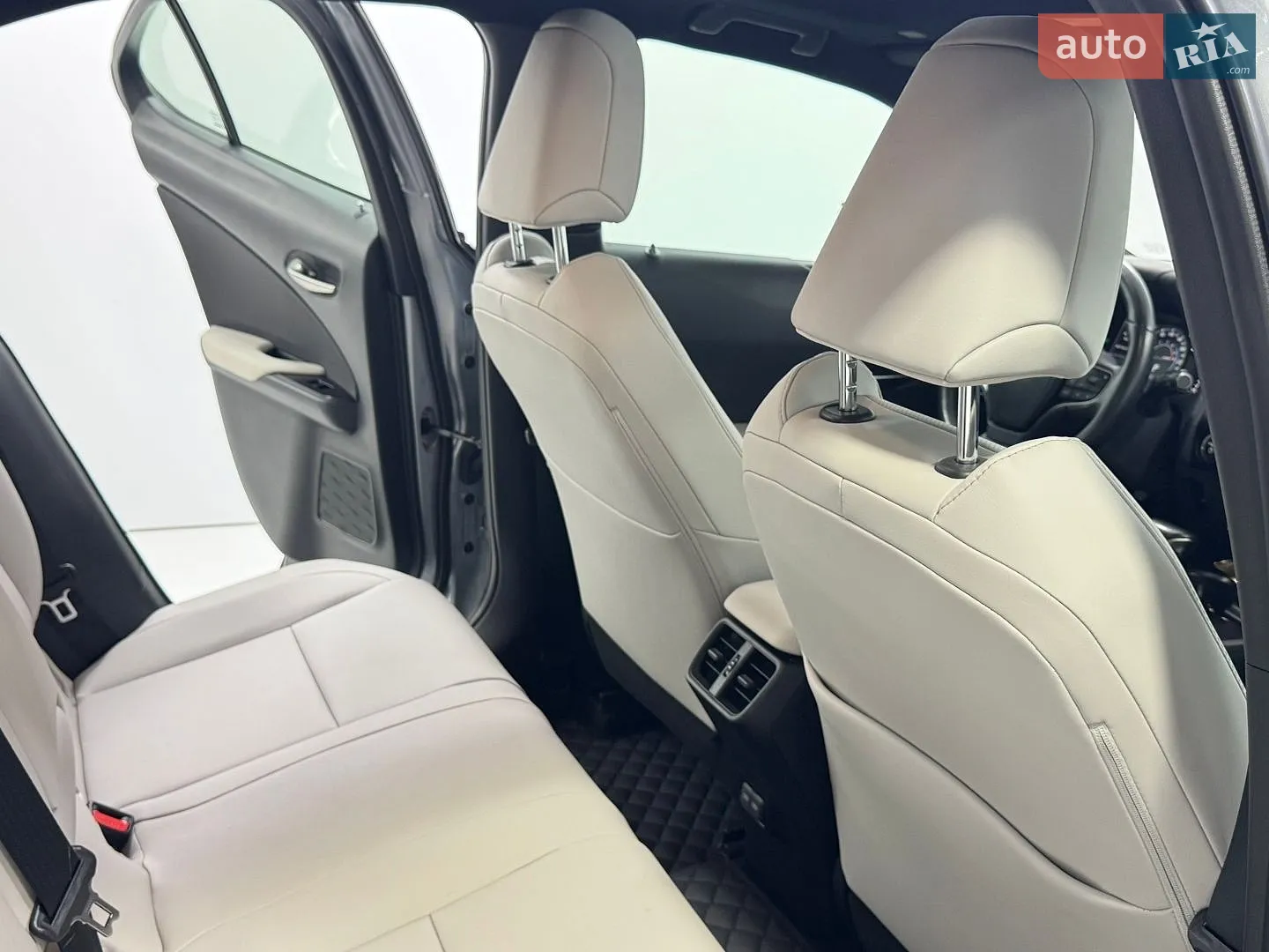 2023 Lexus UX - мініатюра 45