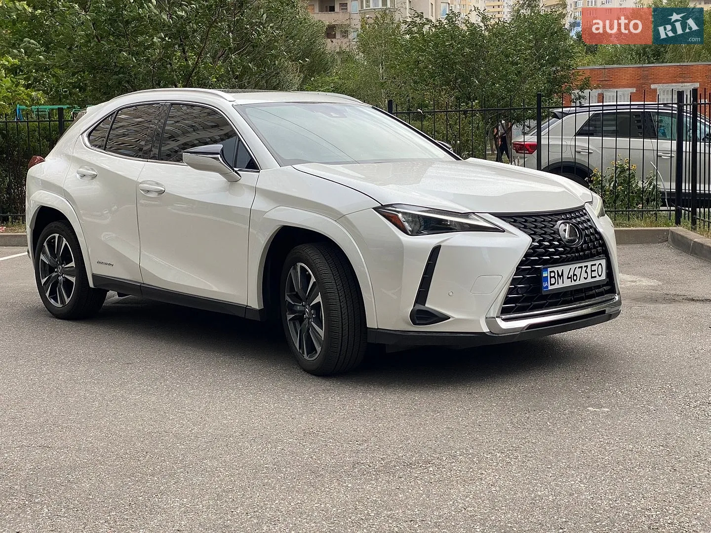 2022 Lexus UX - мініатюра 2