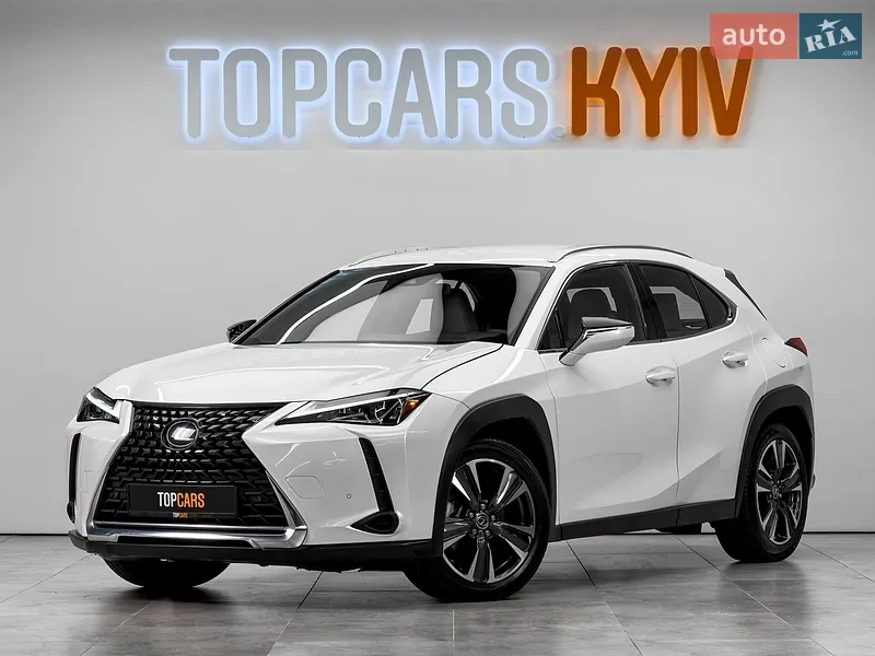 Lexus UX