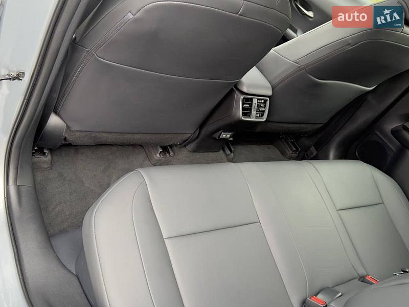 Позашляховик / Кросовер Lexus UX 2023 в Києві