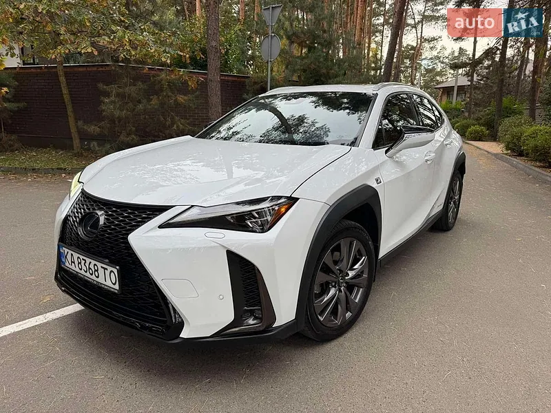 Lexus UX