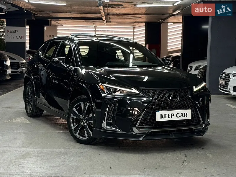 Lexus UX