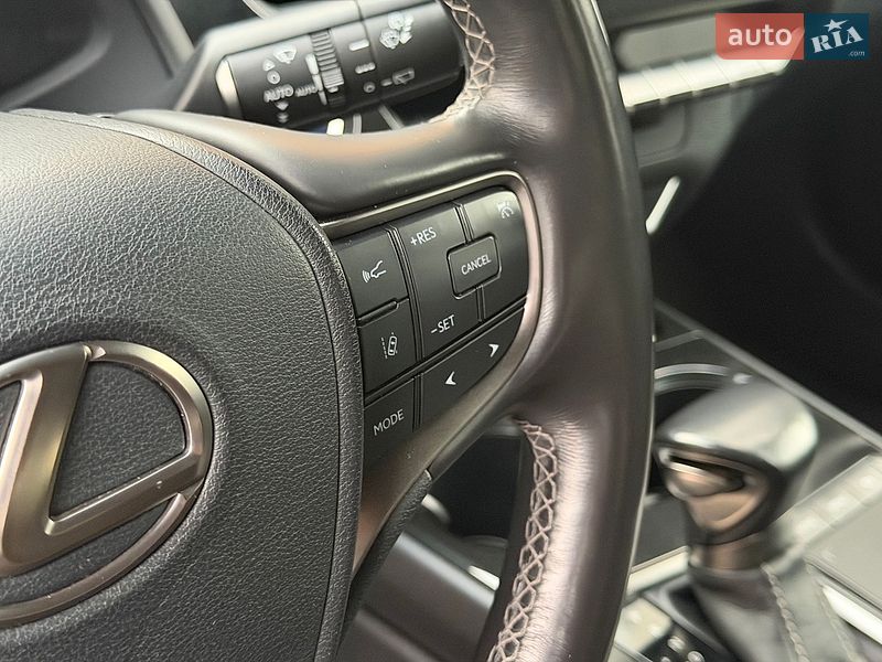 Внедорожник / Кроссовер Lexus UX 2020 в Киеве фото 30 Внедорожник / Кроссовер Lexus UX 2020 в Киеве