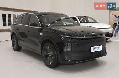 Внедорожник / Кроссовер Li Auto L6 2025 в Харькове