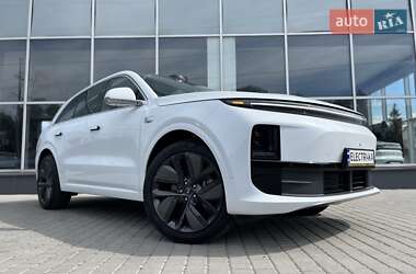 Внедорожник / Кроссовер Li Auto L6 2024 в 