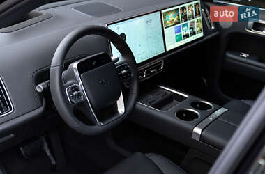 Внедорожник / Кроссовер Li Auto L7 2025 в 