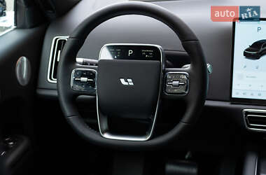 Внедорожник / Кроссовер Li Auto L7 2025 в 