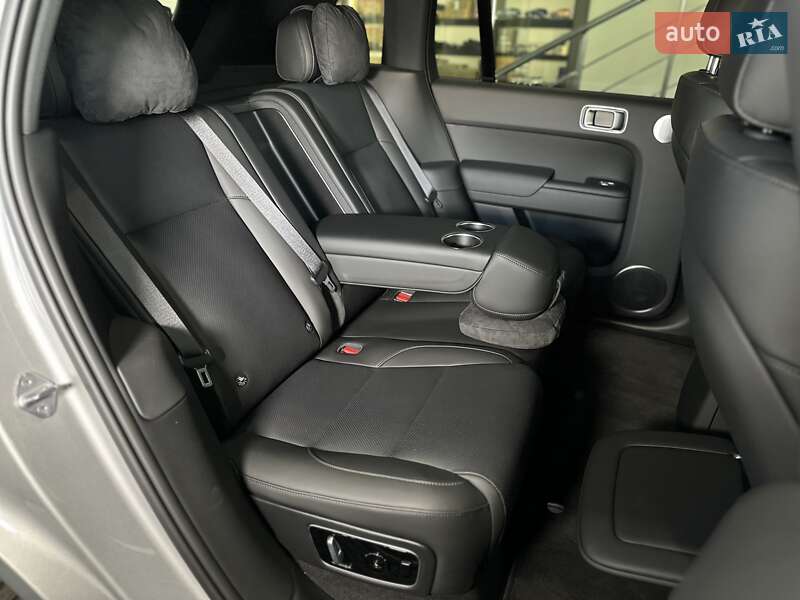 Внедорожник / Кроссовер Li Auto L7 2025 в Одессе