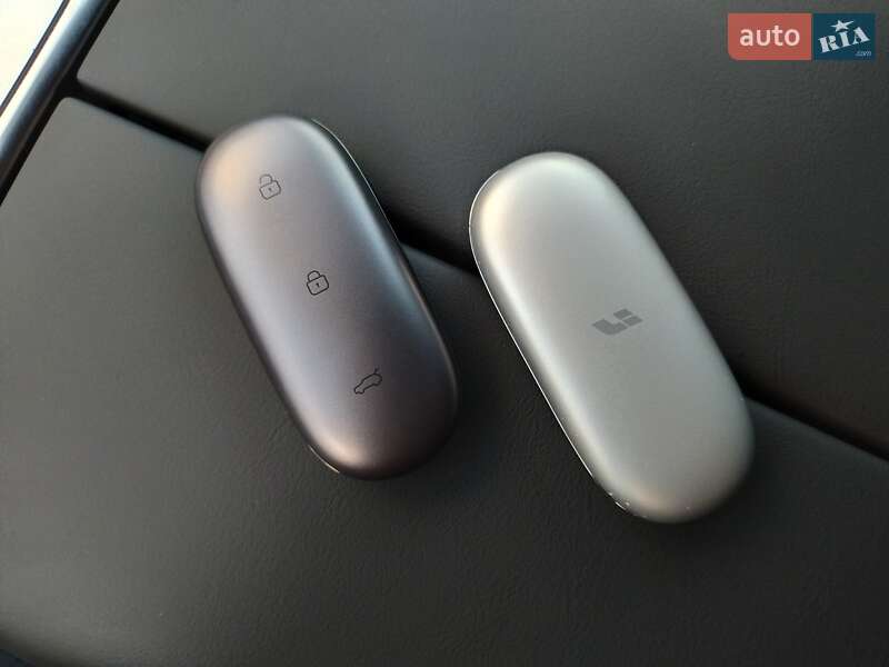 Позашляховик / Кросовер Li Auto L7 2024 в Києві
