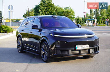 Внедорожник / Кроссовер Li Auto L7 2024 в Одессе