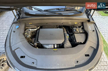 Внедорожник / Кроссовер Li Auto L7 2023 в 