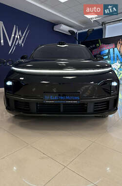 Внедорожник / Кроссовер Li Auto L7 2024 в 