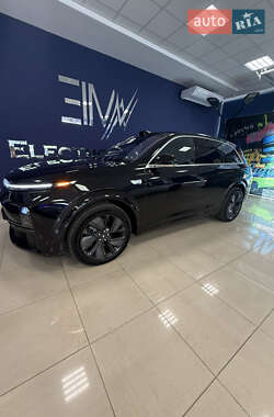 Внедорожник / Кроссовер Li Auto L7 2024 в 