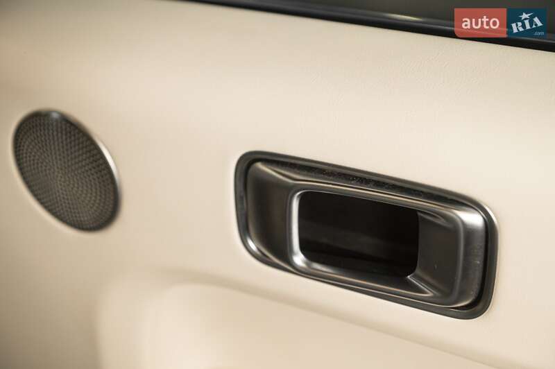 Универсал Li Auto L7 2024 в Одессе фото 72 Универсал Li Auto L7 2024 в Одессе